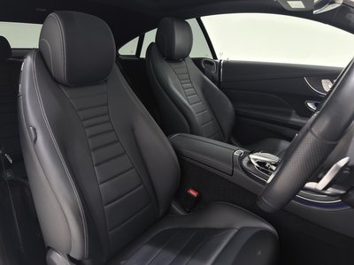 MERCEDES-BENZ E-CLASS - 3