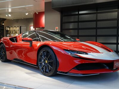 FERRARI SF90 STRADALE