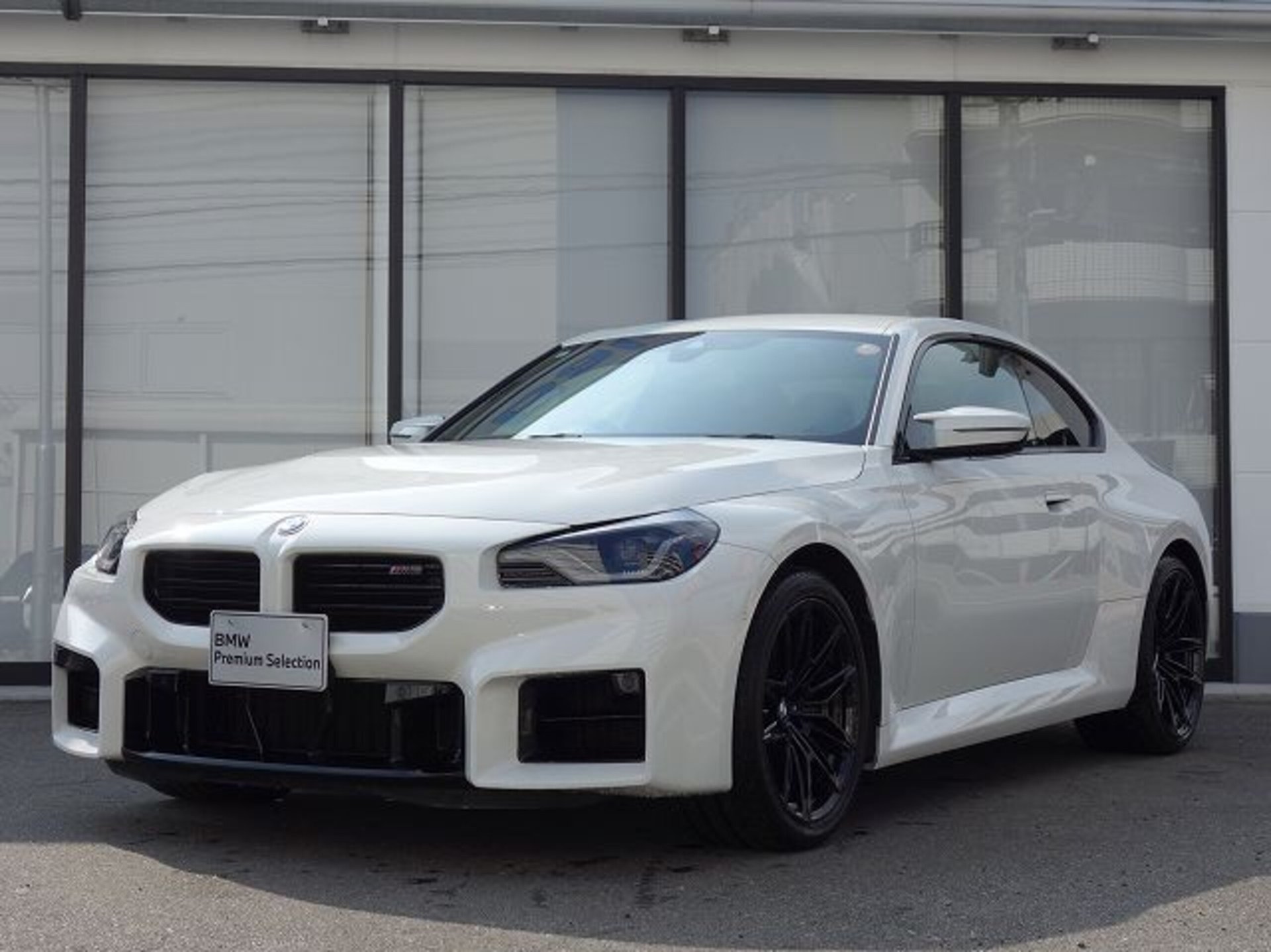 BMW M2 COUPE - View 1