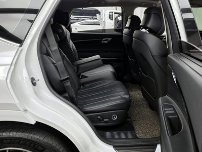 2021 Genesis GV80 — миниатюра 12