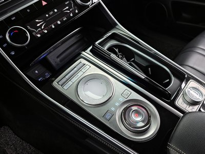 GENESIS GV80 - 9