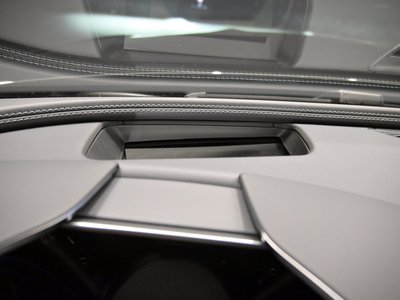 2025 Mercedes-BENZ SL AMG photo 10