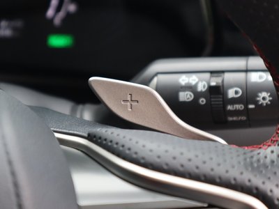 صورة مصغرة 34 لـ 2023 Lexus NX