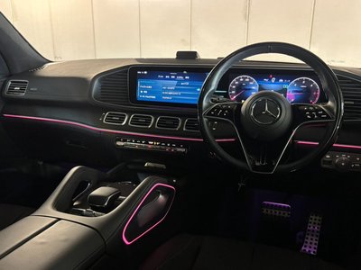 صورة 8 لـ 2023 Mercedes-BENZ GLS