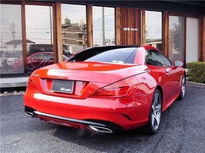 MERCEDES-BENZ SL - 2