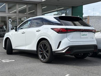 صورة مصغرة 44 لـ 2023 Lexus RX