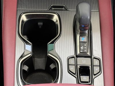 صورة مصغرة 27 لـ 2023 Lexus RX