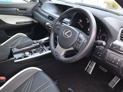 LEXUS GS F - 4