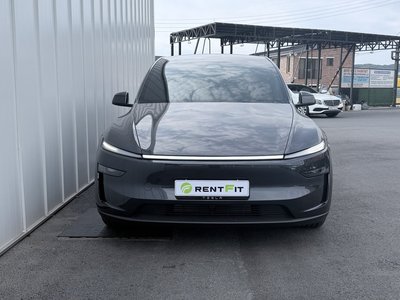 TESLA MODEL Y - 1