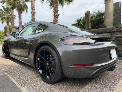 PORSCHE 718 - 2