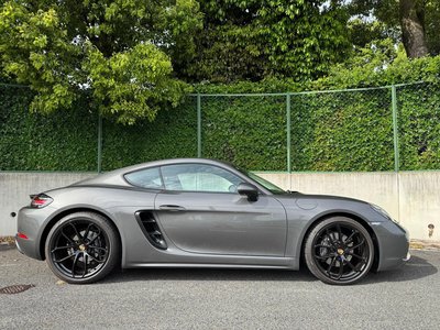 PORSCHE 718 - 6