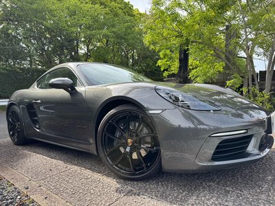 PORSCHE 718 - 1