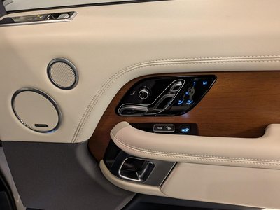 2019 LAND Rover RANGE ROVER — миниатюра 24