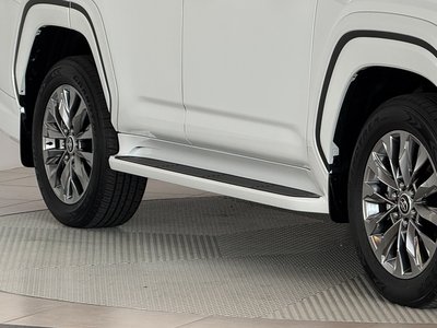 2026 Toyota LAND CRUISER 300 缩略图 17