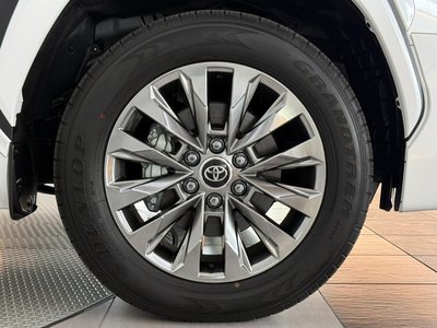2026 Toyota LAND CRUISER 300 缩略图 32