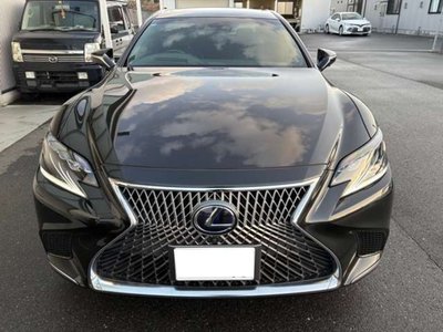 LEXUS LS - 7