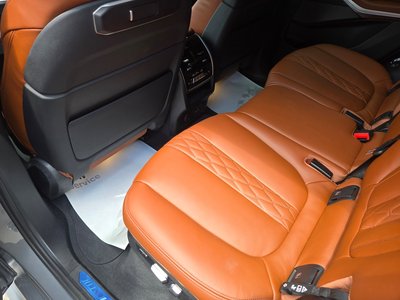 2025 BMW X5 — миниатюра 24