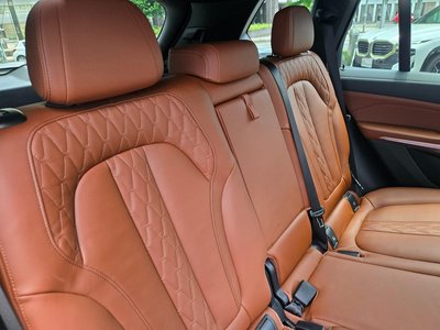 2025 BMW X5 — миниатюра 29