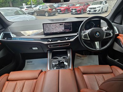 2025 BMW X5 — миниатюра 32