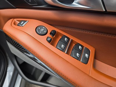 2025 BMW X5 — миниатюра 36