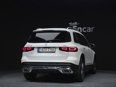 MERCEDES-BENZ GLB - 3