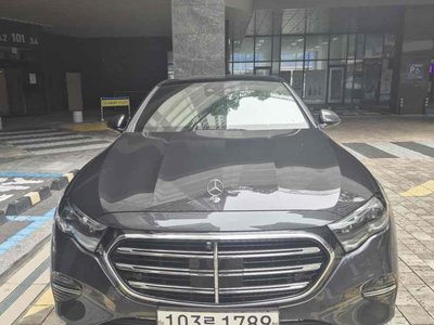 MERCEDES-BENZ E-CLASS