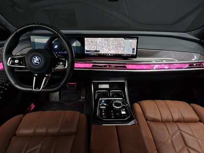 BMW I7 - 5