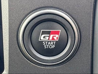 TOYOTA GR YARIS - 5