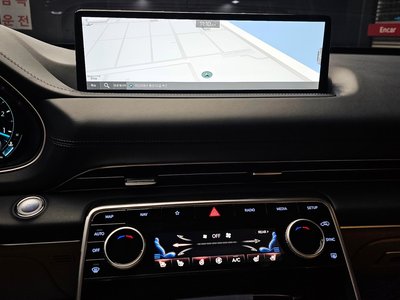 2022 Genesis GV80 thumbnail 14