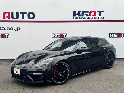 PORSCHE PANAMERA - 1