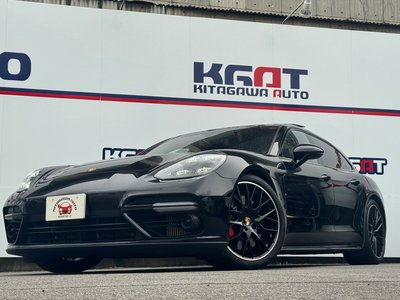 PORSCHE PANAMERA - 3