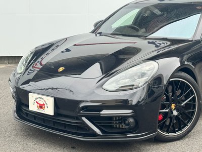 PORSCHE PANAMERA - 5