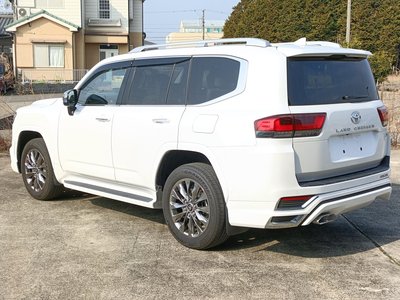 2023 Toyota LAND CRUISER 300 — фото 6