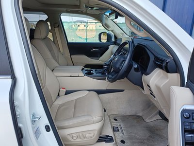 صورة مصغرة 38 لـ 2023 Toyota LAND CRUISER 300
