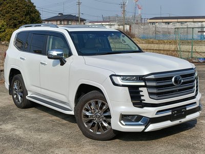 2023 Toyota LAND CRUISER 300 — фото 2