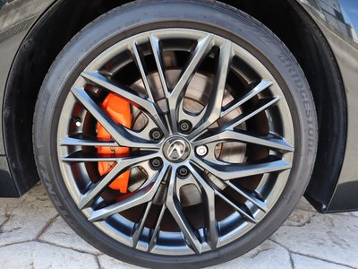 2025 Lexus IS — миниатюра 39
