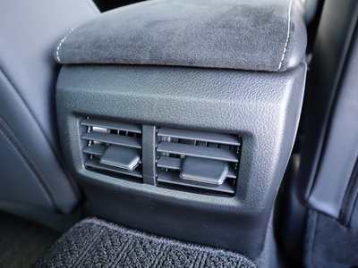 2025 Lexus IS — миниатюра 66