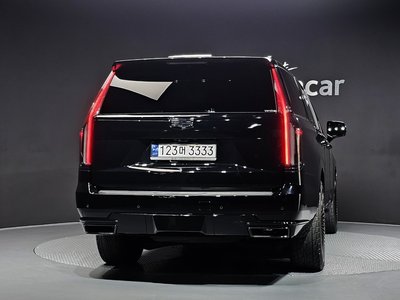 CADILLAC ESCALADE - 3