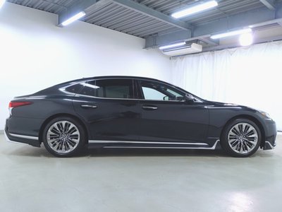 LEXUS LS - 8
