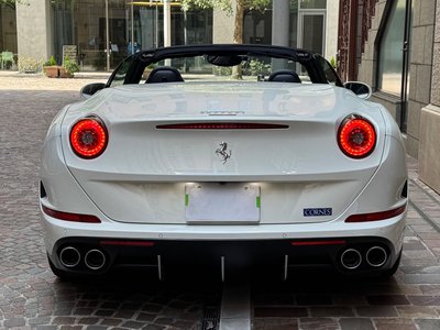 FERRARI CALIFORNIA T - 4