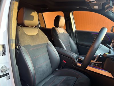 2022 Mercedes-BENZ GLB thumbnail 97