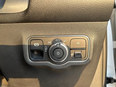 2022 Mercedes-BENZ GLB thumbnail 87