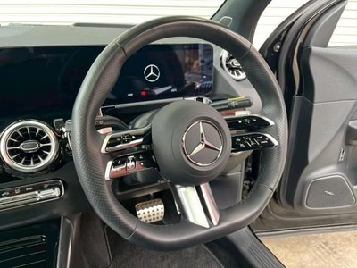 MERCEDES-BENZ GLA - 9