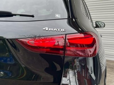 MERCEDES-BENZ GLA - 4