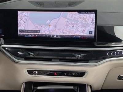 2025 BMW X5 缩略图 20