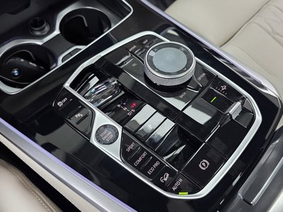 2025 BMW X5 缩略图 12
