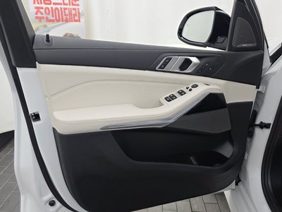 2025 BMW X5 缩略图 14