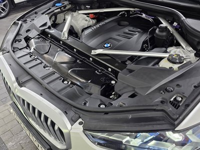 2025 BMW X5 photo 7