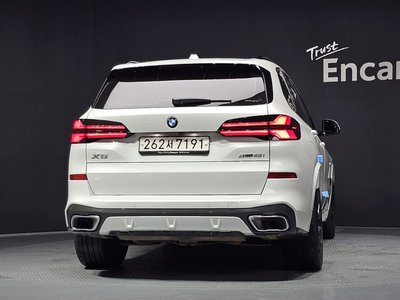 2025 BMW X5 photo 4