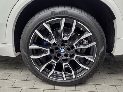 2025 BMW X5 photo 8